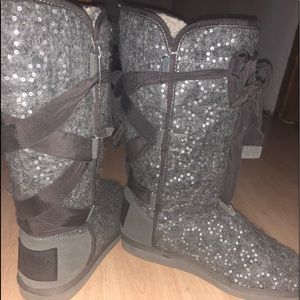 Juicy couture fur lined boots